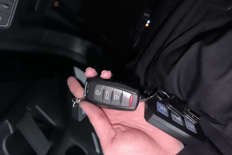 哈弗大狗 2024款 1.5T DCT边牧版中控内饰7001