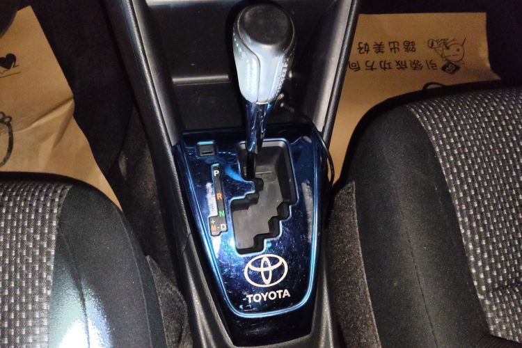 丰田 威驰 2017款 1.5L CVT创行版局部细节18