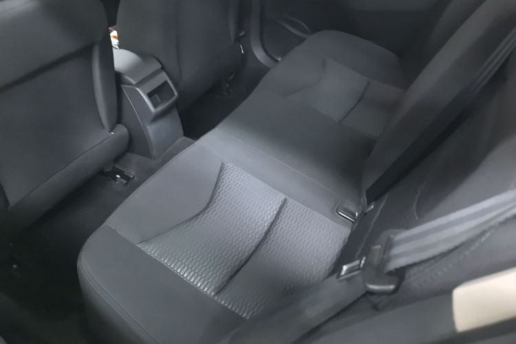 雪铁龙C4L 2015款 1.2T 自动豪华版中控内饰7004