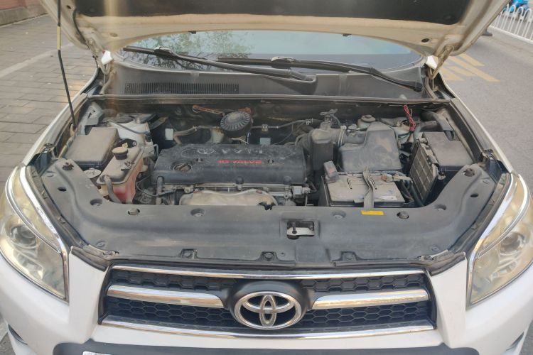 丰田 RAV4荣放 2010款 2.0L 自动豪华升级版局部细节24