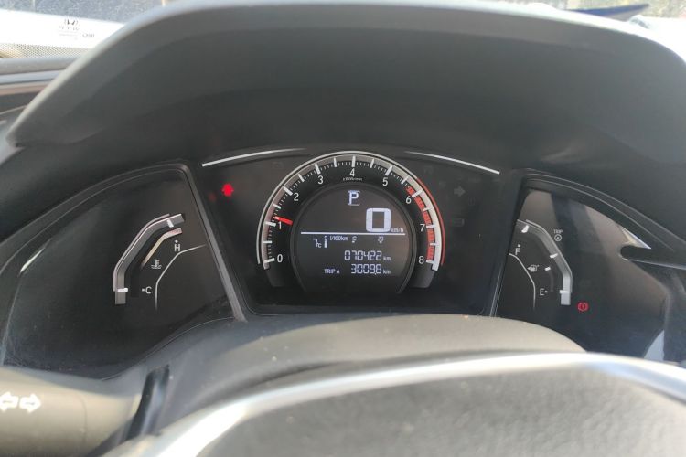 本田 思域 2016款 180TURBO CVT舒适版中控内饰14