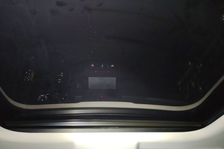 路虎 发现 2020款 3.0 SC V6 30周年特别版中控内饰22