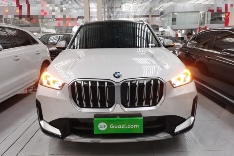 宝马X1 2023款 sDrive25Li X设计套装车身外观2