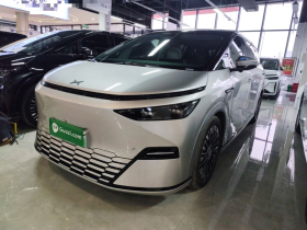 小鹏X9 2025款 740超长续航 Max