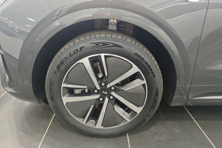 理想汽车 理想L6 2024款 Pro车身外观6007