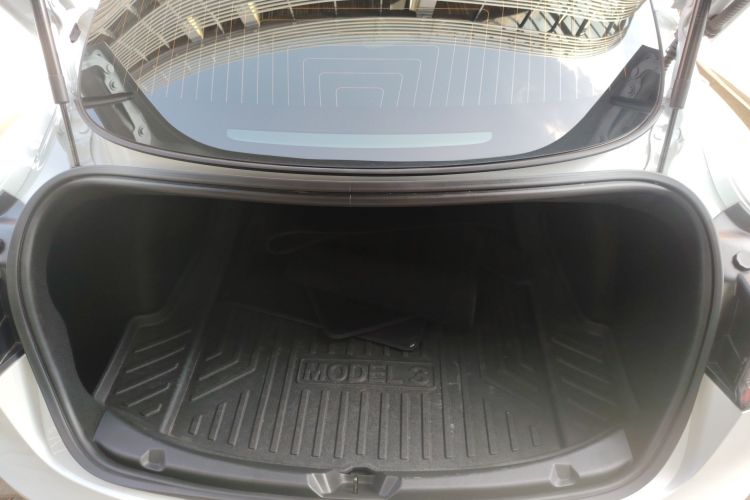 特斯拉 Model 3 2020款 改款 长续航后轮驱动版机舱底盘23