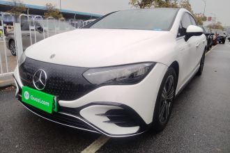 奔驰EQE 2022款 350 豪华版