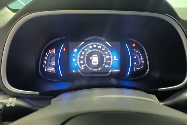 现代 途胜 2019款 280TGDi 双离合两驱智联版 国V局部细节14