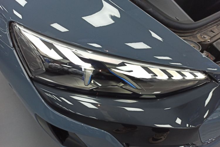 奥迪e-tron GT 2023款 基本型车身外观8