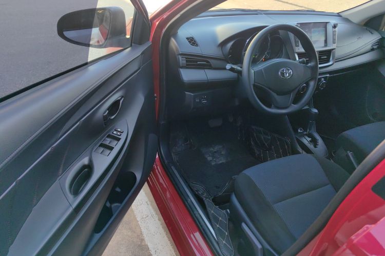 丰田 YARiS L 致炫 2019款 1.5E CVT魅动版 国VI中控内饰20