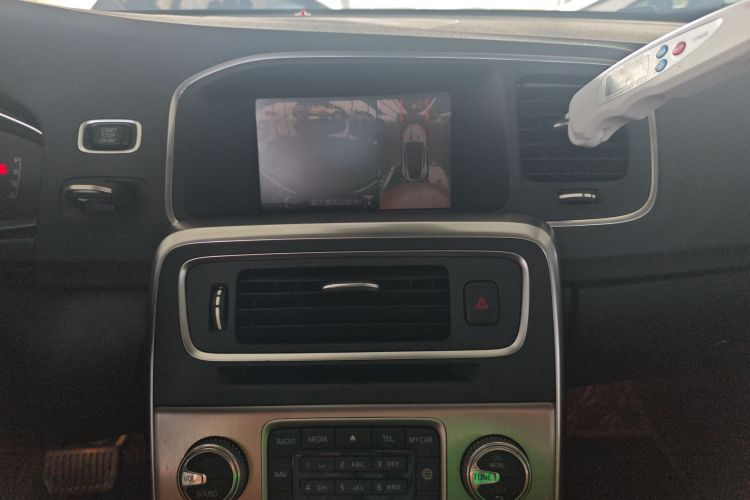 沃尔沃S60 2018款 S60L T3 智进进取版局部细节16