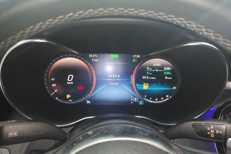 奔驰C级 2020款 C 260 L 运动版中控内饰14