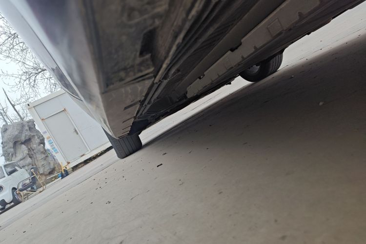 比亚迪 秦PLUS 2021款 DM-i 55KM 旗舰型局部细节9002