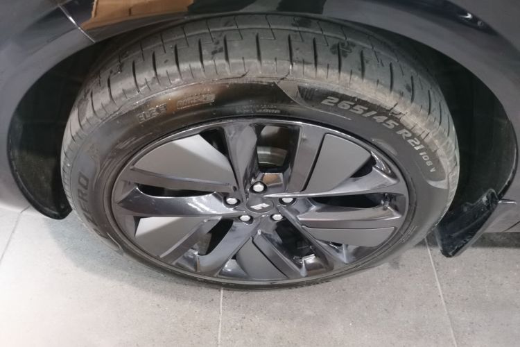 理想汽车 理想L6 2024款 Max车身外观6001