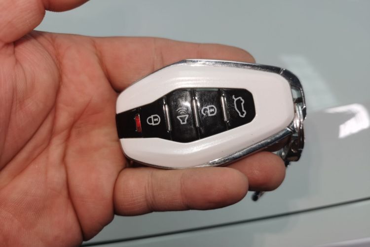 捷途X70 PLUS 2024款 冠军版 1.5T DCT冠军PRO 5座中控内饰7001