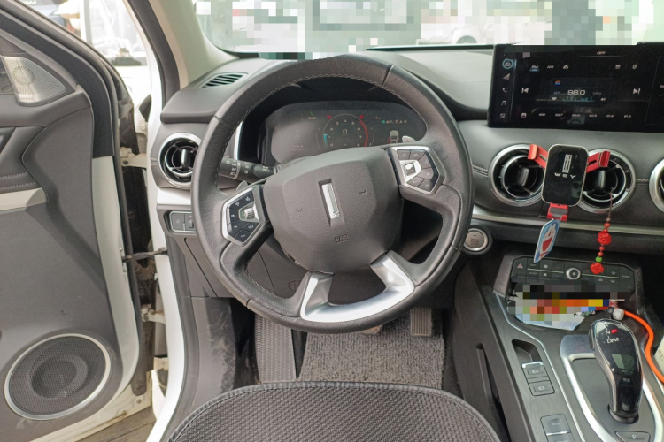 魏牌 VV6 2020款 2.0T 两驱智享+中控内饰13