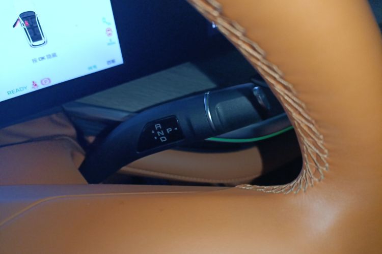 魏牌 蓝山 2023款 四驱超长续航版局部细节18