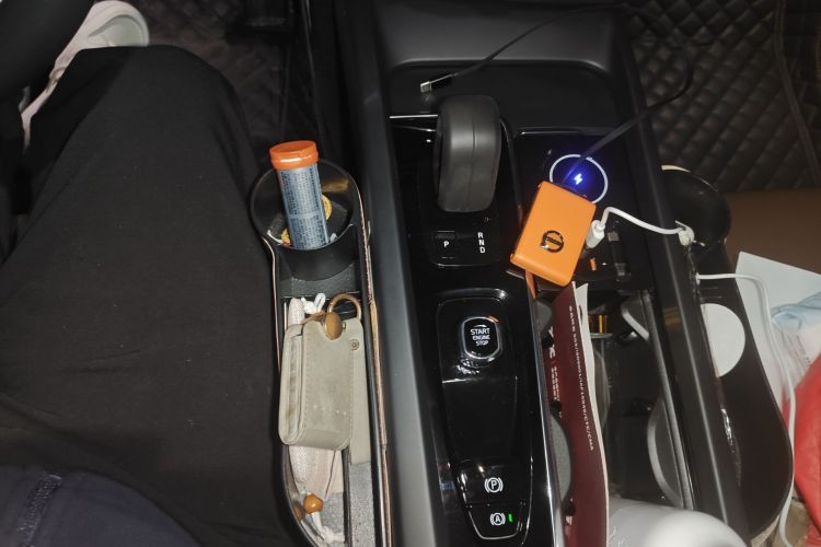 沃尔沃XC60 2022款 B5 四驱智逸豪华版中控内饰18