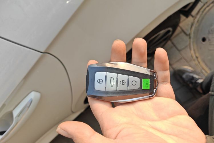 吉利汽车 星瑞 2025款 东方曜 1.5TD 昆仑版中控内饰11