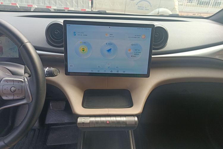 比亚迪 海豚 2023款 420km 时尚版中控内饰16