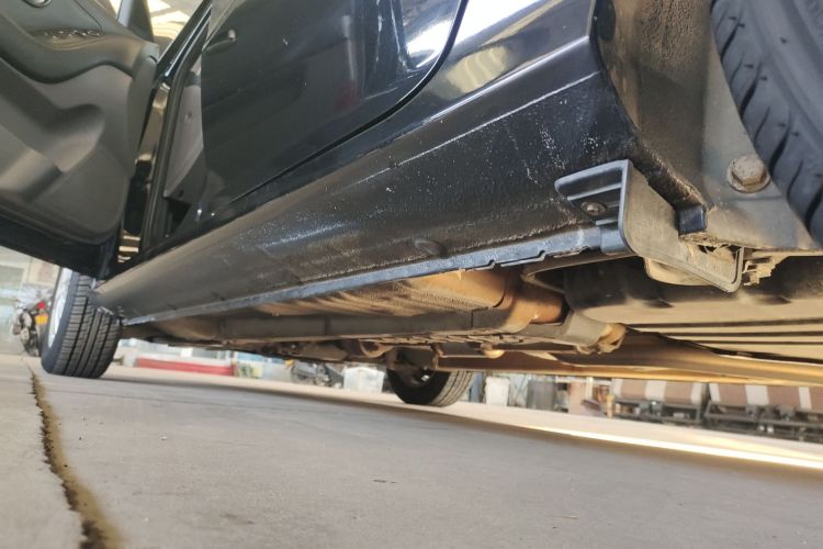 现代 悦动 2015款 1.6L 手动舒适型局部细节9002