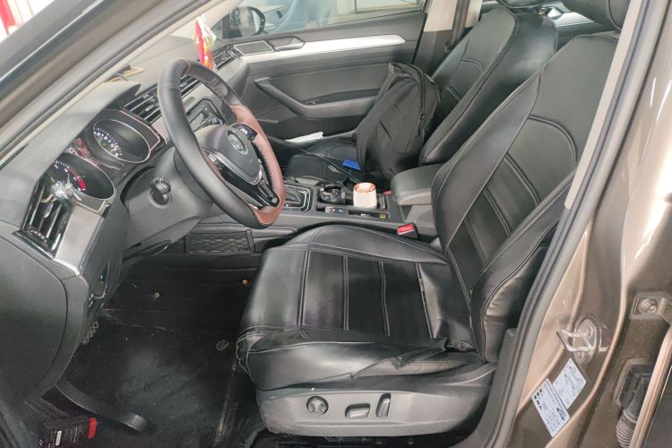 大众 迈腾 2018款 330TSI DSG 领先型局部细节19