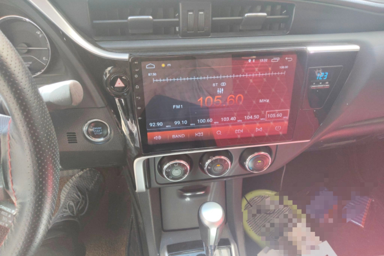 丰田 卡罗拉 2018款 1.2T S-CVT GL智享版中控内饰16