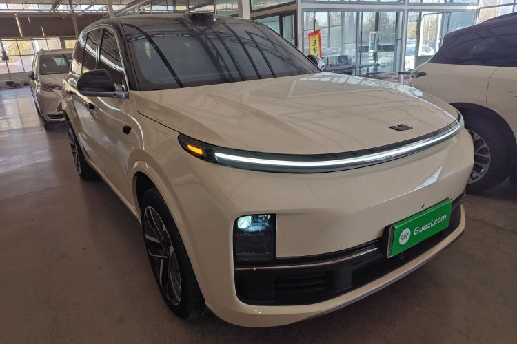 理想汽车 理想L9 2022款 Max车身外观3