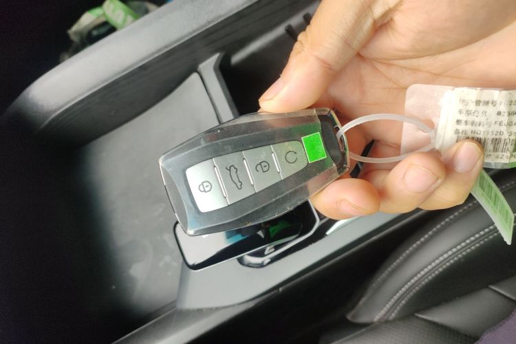 吉利汽车 2022款 缤瑞COOL 1.5T DCT电掣版中控内饰11