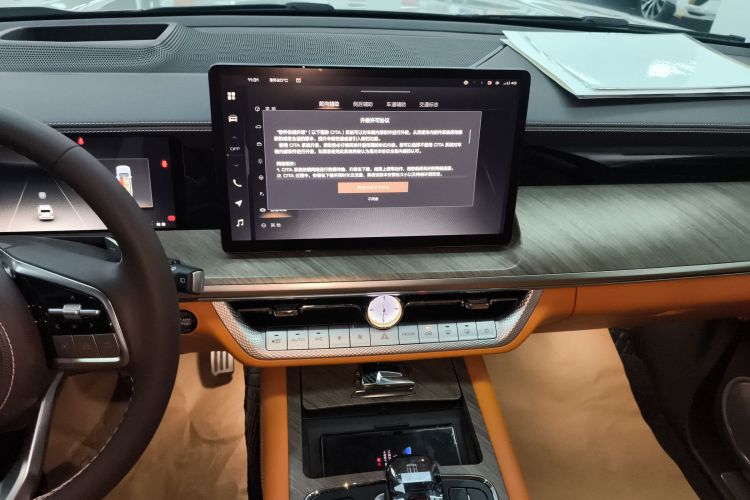 坦克500 2022款 3.0T 商务版 登峰型 7座中控内饰16