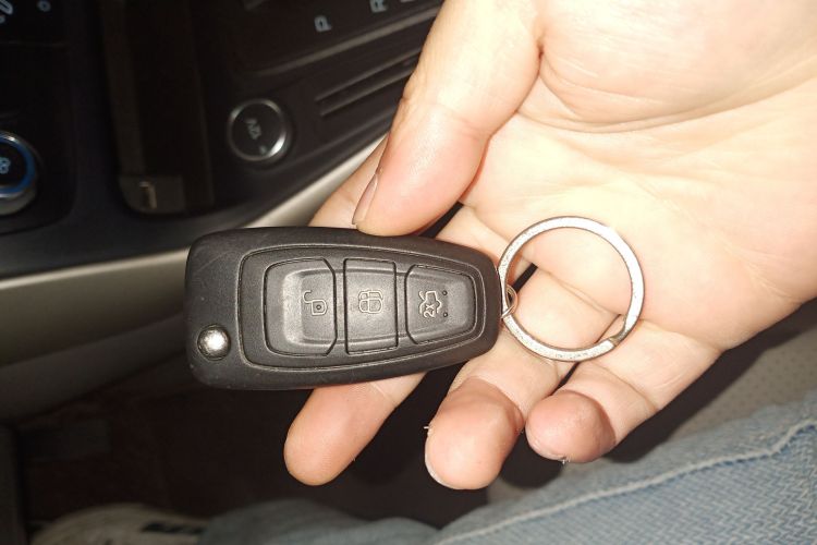 福特 福克斯 2018款 三厢经典 1.6L 自动舒适型智行版中控内饰11