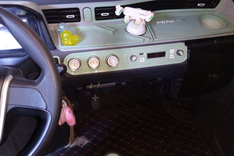 五菱汽车 宏光MINIEV 2021款 马卡龙臻享款 三元锂局部细节16