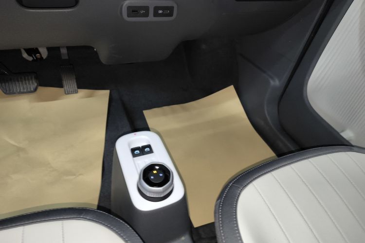 吉利银河 2025款 210km 熊猫骑士局部细节18