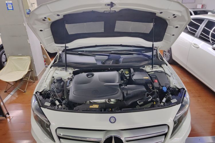 奔驰GLA 2016款 GLA 200 动感型局部细节24