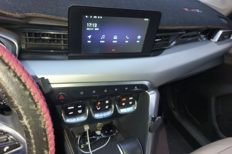 北京汽车 北京X3 2019款 1.5T CVT荣耀版中控内饰16