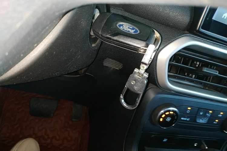 福特 翼搏 2018款 1.5L 自动精翼型中控内饰11