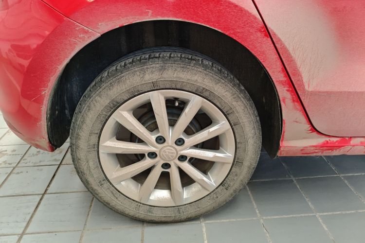 大众 Polo 2016款 1.6L 自动豪华型车身外观6008