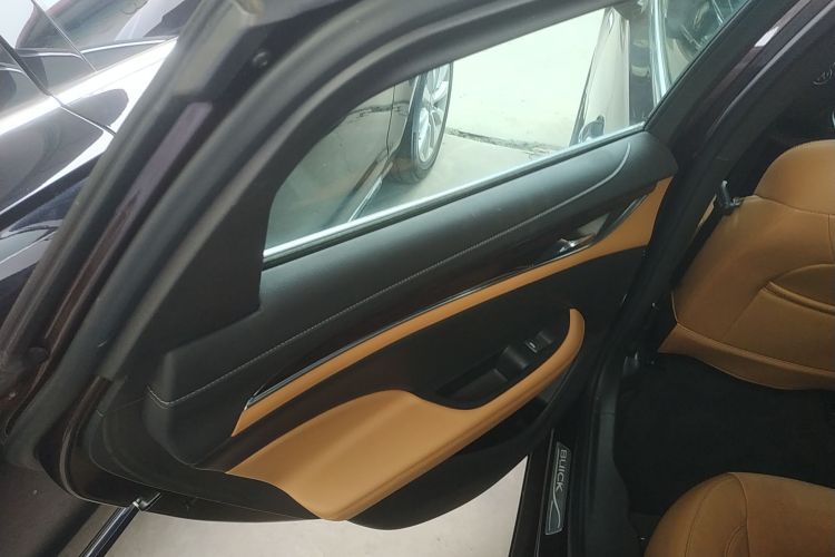 别克 君越 2018款 20T 豪华型中控内饰49