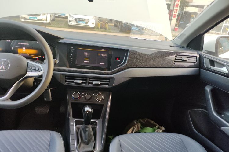 大众 朗逸 2025款 新锐 1.5L 出众新逸版中控内饰16