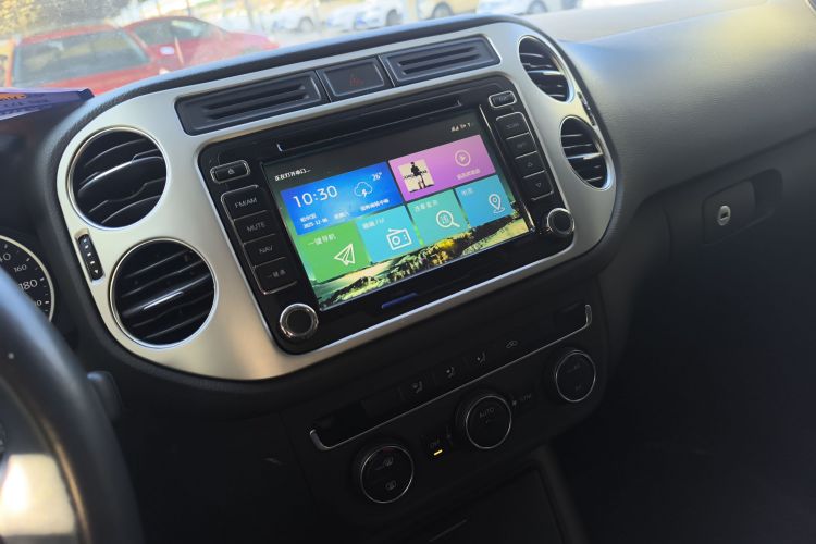 大众 途观 2015款 1.8TSI 自动两驱舒适版中控内饰16