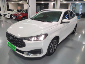 福特 福睿斯 2021款 1.5L 自动钻石版