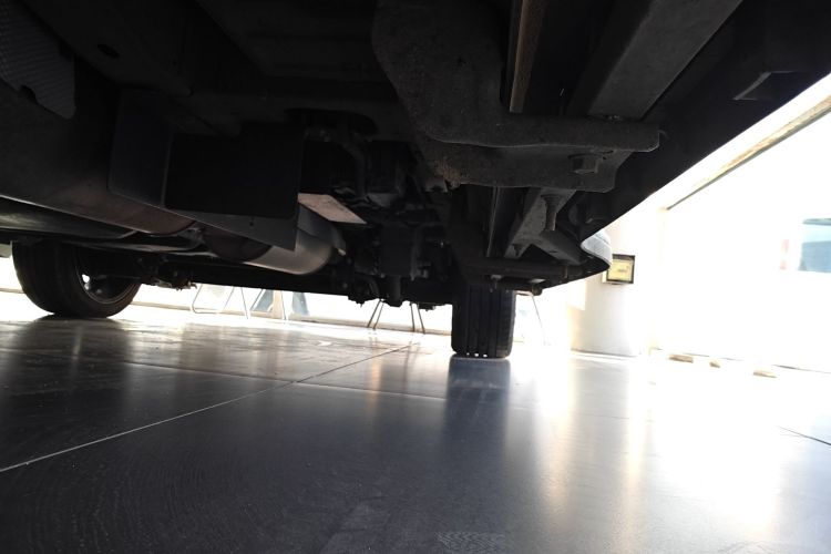 钧天 沃森威尔福特黑武士 2025款 2.0T 汽油巅峰版局部细节9001