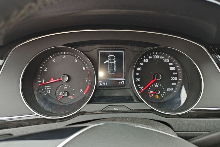 大众 迈腾 2018款 改款 330TSI DSG 豪华型局部细节14