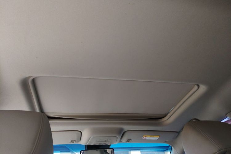 别克GL8 2018款 28T 尊贵型 国VI中控内饰22