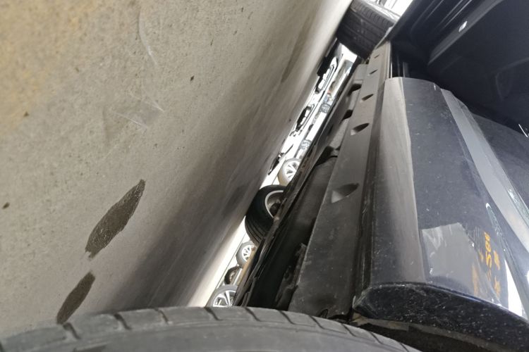 奥迪Q7 2019款 55 TFSI 技术型局部细节9002