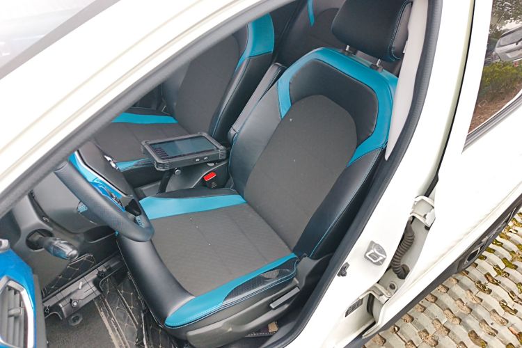 北汽新能源EC3 2019款 灵动版中控内饰19