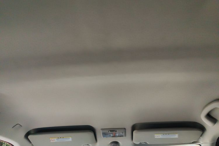 铃木 雨燕 2015款 1.5L 自动限定版局部细节22