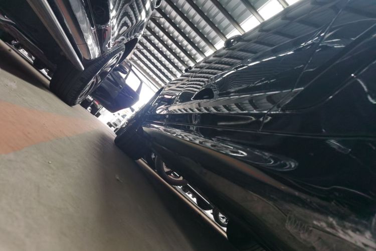 宝马5系(进口) 2022款 改款二 525i M运动套装机舱底盘29