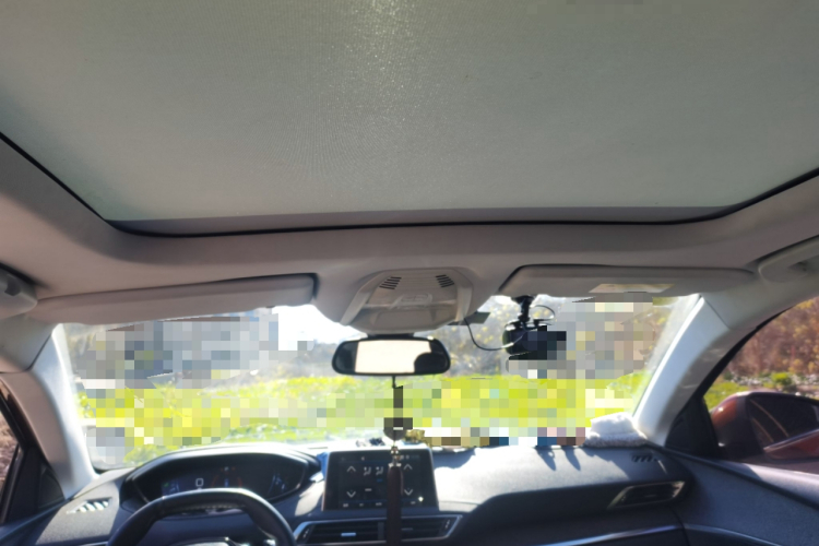 标致4008 2017款 350THP 豪华版中控内饰22