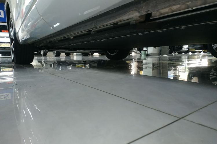 比亚迪 元PLUS 2024款 荣耀版 430KM 超越型机舱底盘30